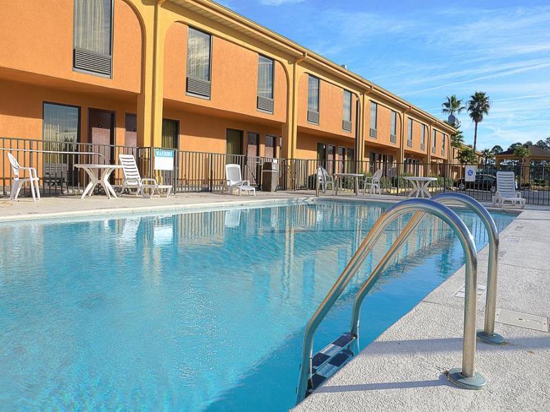 Quality Inn Brunswick image