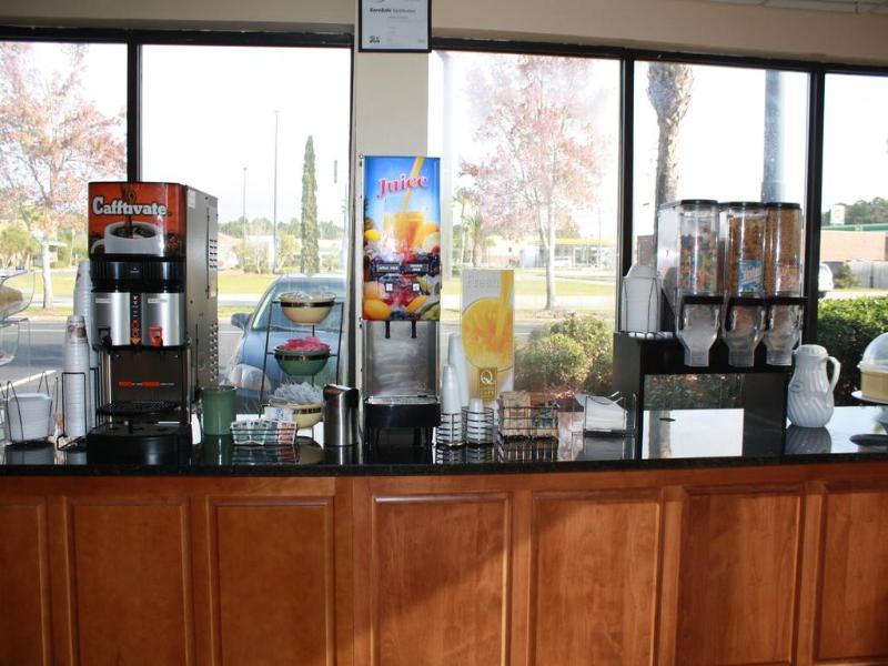 Quality Inn Brunswick image