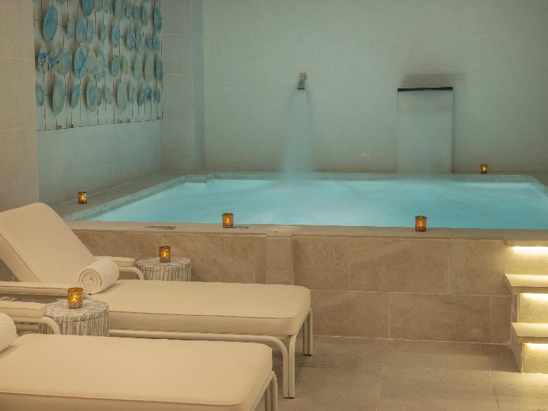 Royalton Vessence Barbados, Adult-Oriented All-Inc image