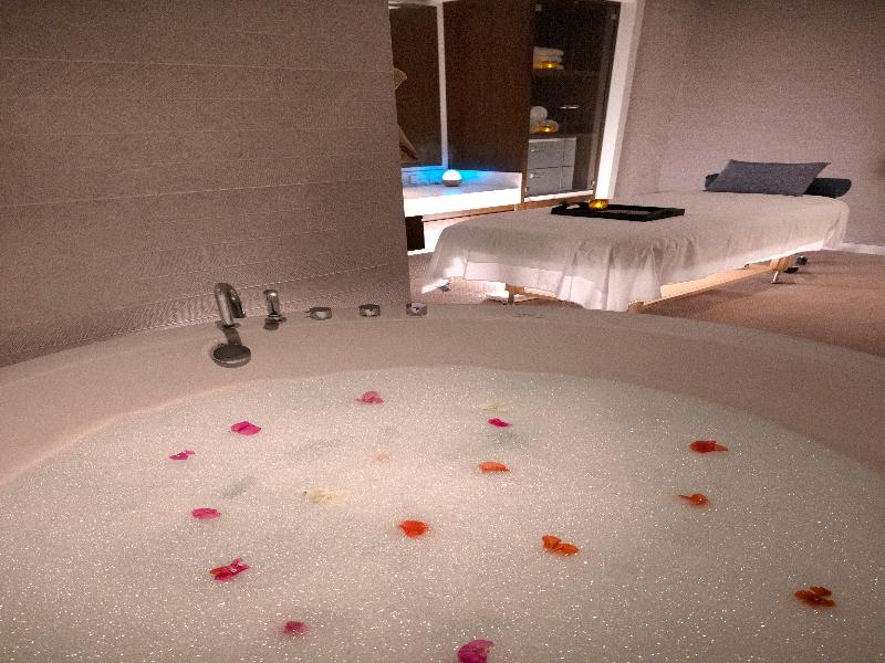 Royalton Vessence Barbados, Adult-Oriented All-Inc image