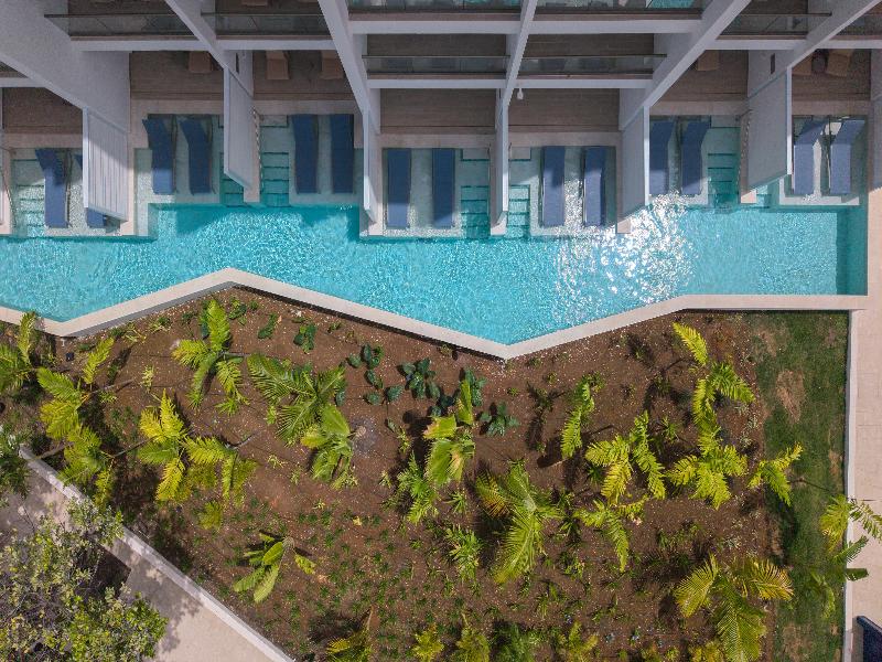 Royalton Vessence Barbados, Adult-Oriented All-Inc image