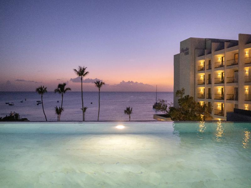 Royalton Vessence Barbados, Adult-Oriented All-Inc image