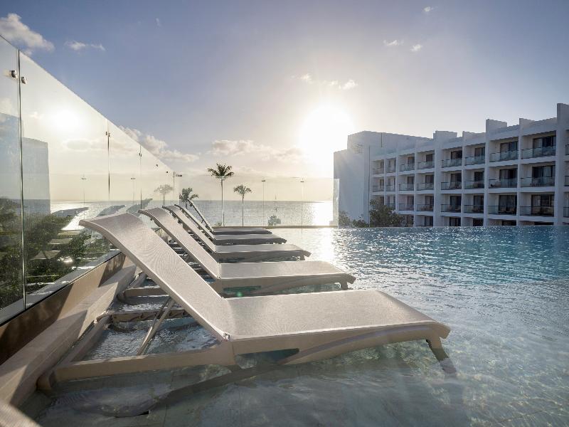 Royalton Vessence Barbados, Adult-Oriented All-Inc image