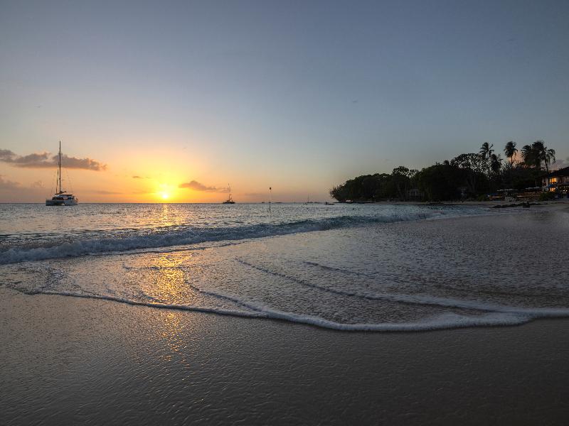 Royalton Vessence Barbados, Adult-Oriented All-Inc image