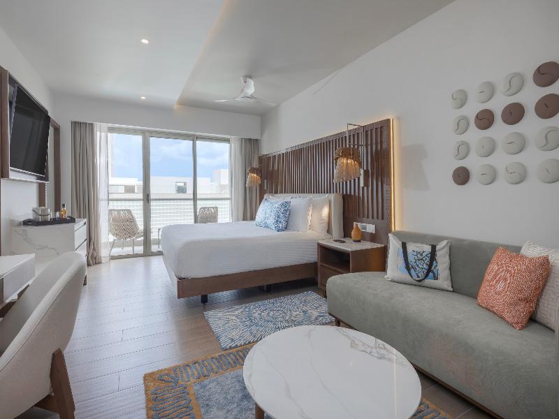 Royalton Vessence Barbados, Adult-Oriented All-Inc image