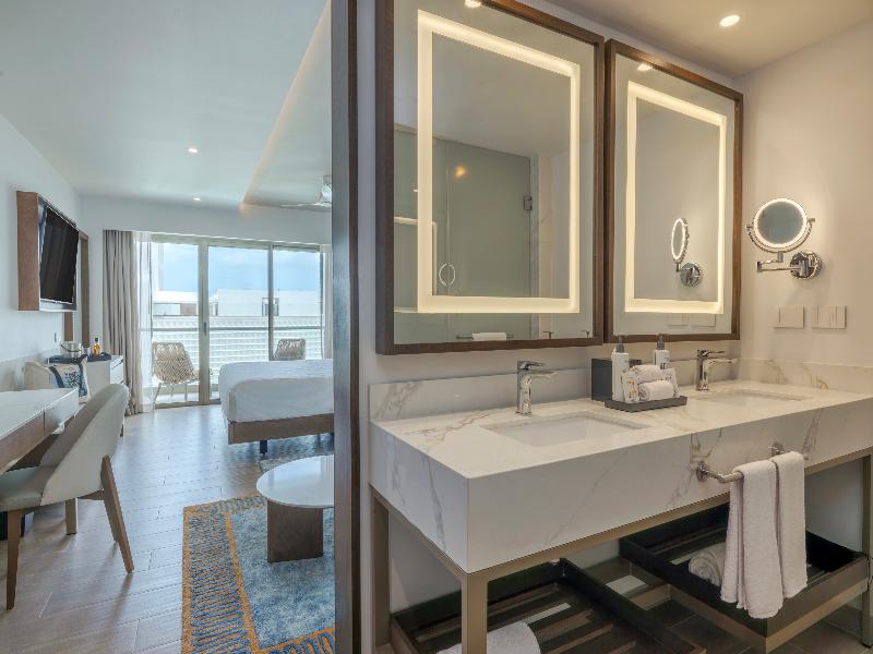 Royalton Vessence Barbados, Adult-Oriented All-Inc image