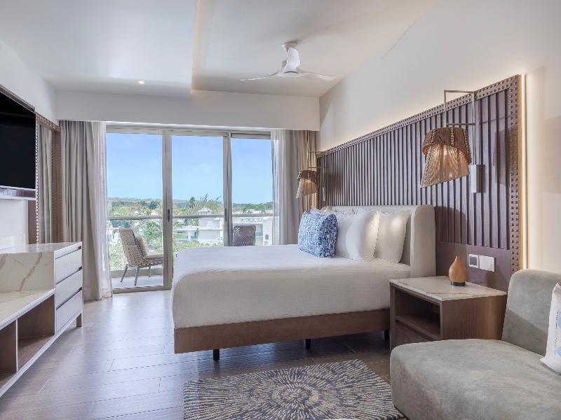 Royalton Vessence Barbados, Adult-Oriented All-Inc image