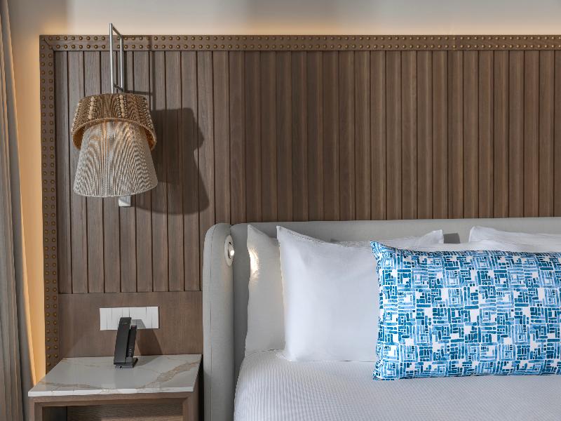 Royalton Vessence Barbados, Adult-Oriented All-Inc image