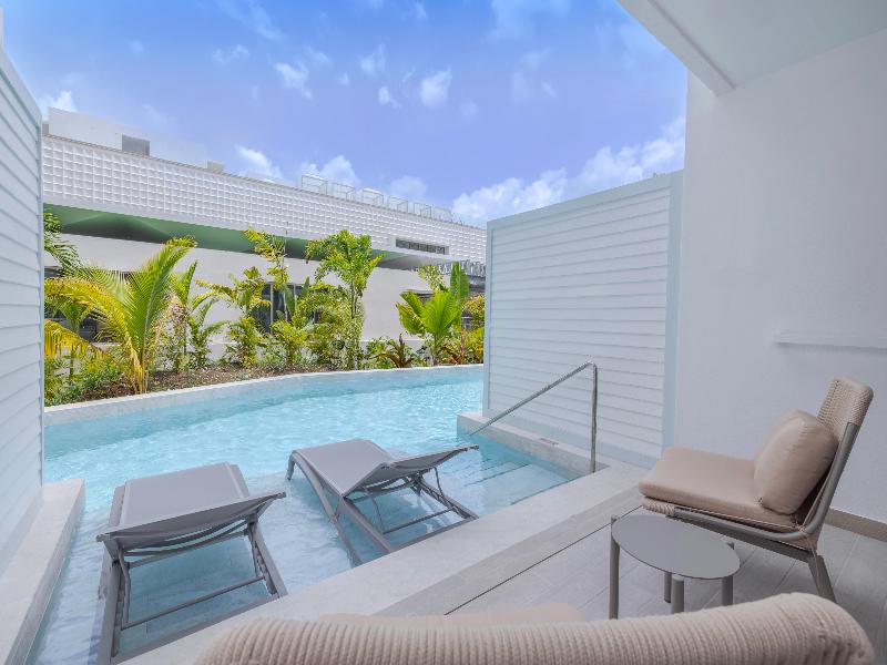 Royalton Vessence Barbados, Adult-Oriented All-Inc image
