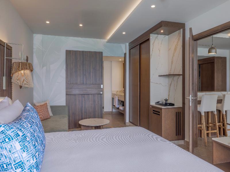 Royalton Vessence Barbados, Adult-Oriented All-Inc image