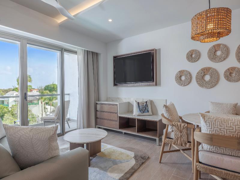 Royalton Vessence Barbados, Adult-Oriented All-Inc image