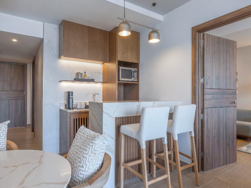 Royalton Vessence Barbados, Adult-Oriented All-Inc image