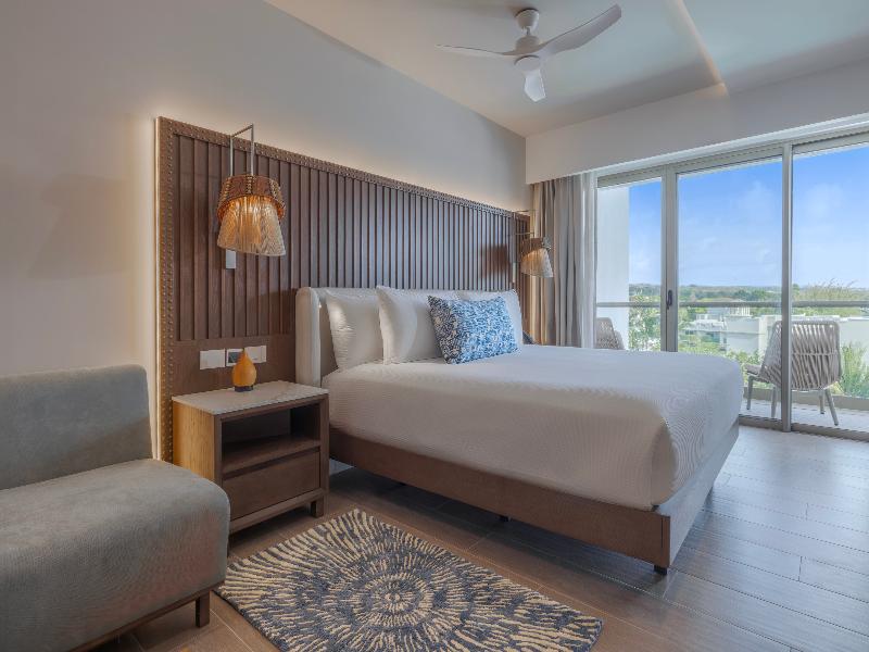 Royalton Vessence Barbados, Adult-Oriented All-Inc image