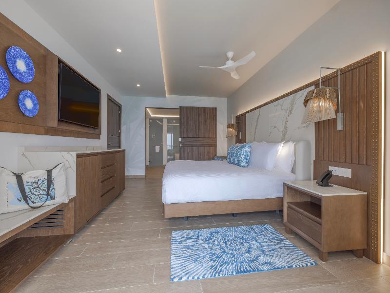 Royalton Vessence Barbados, Adult-Oriented All-Inc image