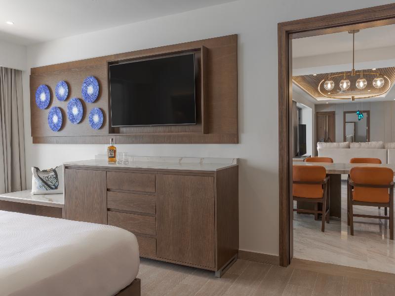 Royalton Vessence Barbados, Adult-Oriented All-Inc image