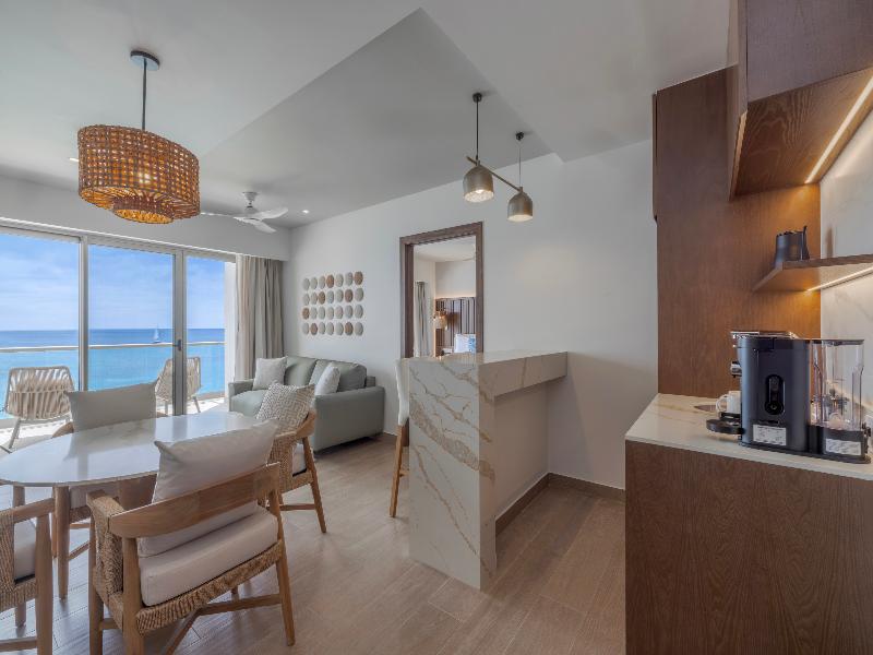 Royalton Vessence Barbados, Adult-Oriented All-Inc image