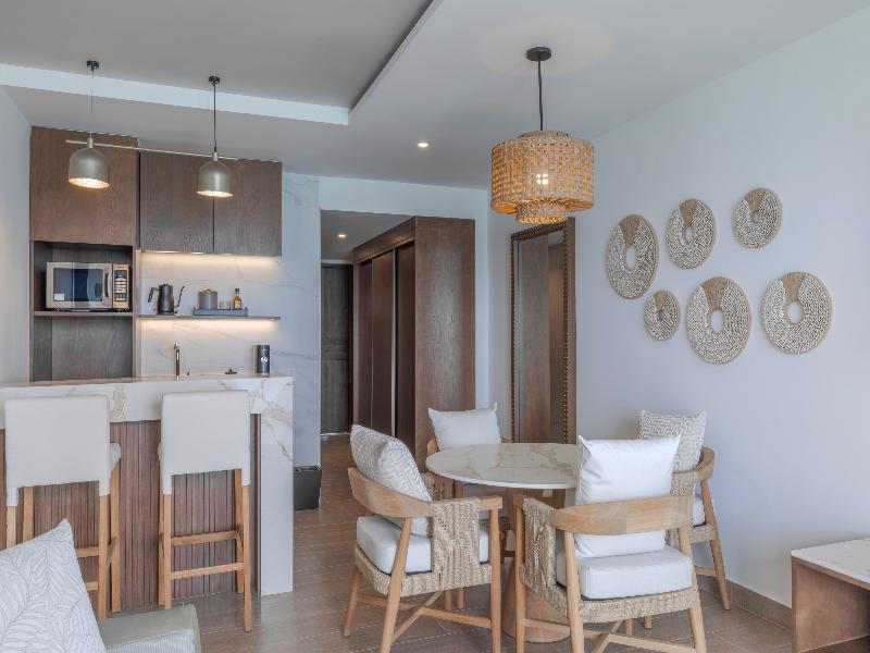 Royalton Vessence Barbados, Adult-Oriented All-Inc image