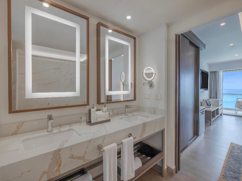Royalton Vessence Barbados, Adult-Oriented All-Inc image