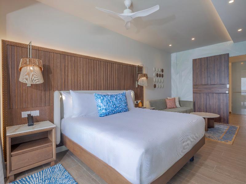 Royalton Vessence Barbados, Adult-Oriented All-Inc image
