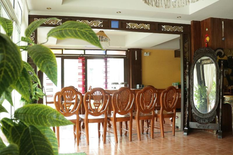 Lm Hostel By Zuzu image