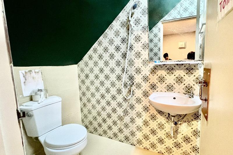 Lm Hostel By Zuzu image