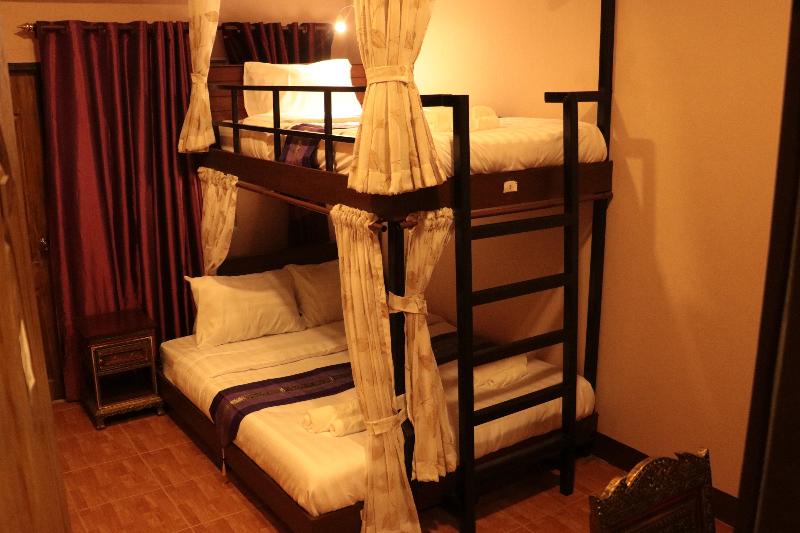 Lm Hostel By Zuzu image