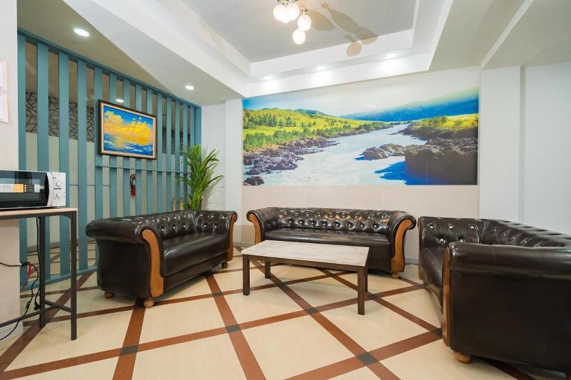 Top Inn Hotel By Zuzu image