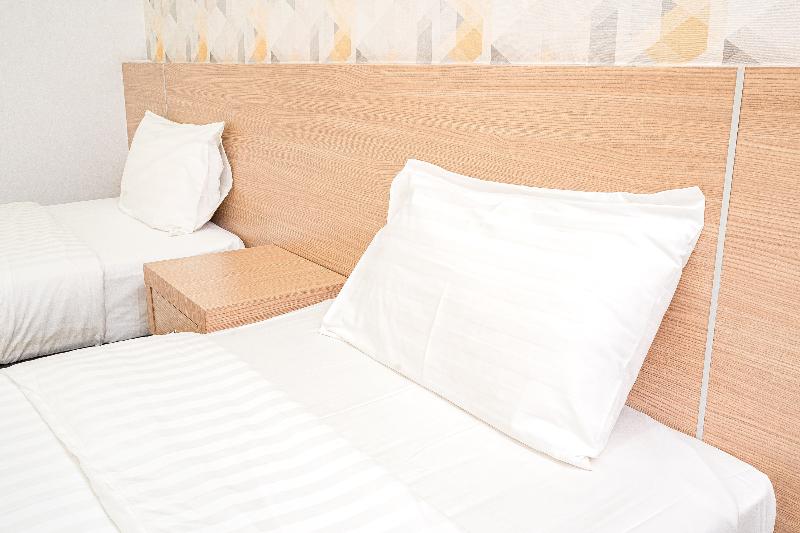 Top Inn Hotel By Zuzu image