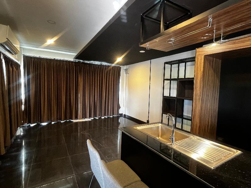 Hideaway Private Residence By Zuzu image