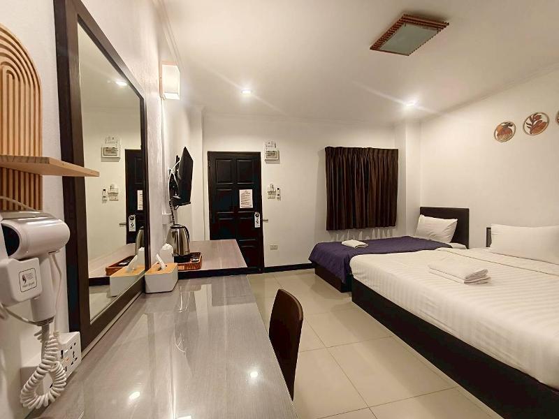 Jt Place Buriram By Zuzu image