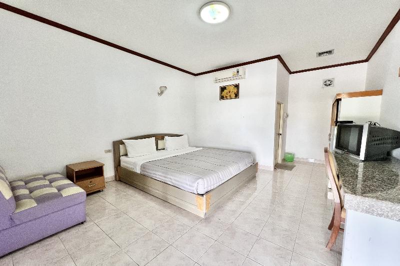 Paradise Resort Buriram By Zuzu