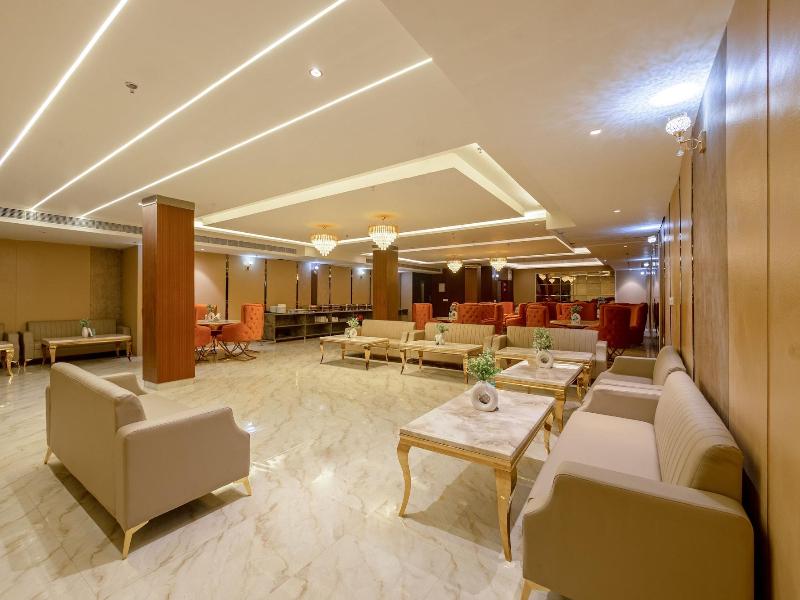 Saltstayz Premier - Paschim Vihar image