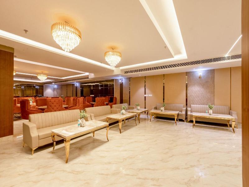 Saltstayz Premier - Paschim Vihar image