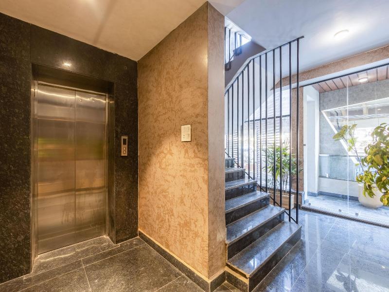 Saltstayz Premier - Paschim Vihar image