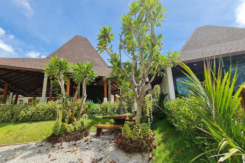 Phorpun Resort Lampang By Zuzu image