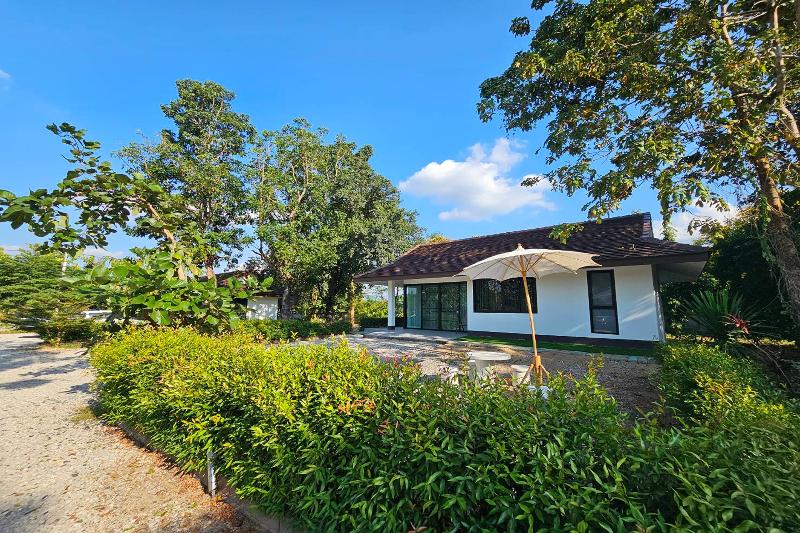 Phorpun Resort Lampang By Zuzu image