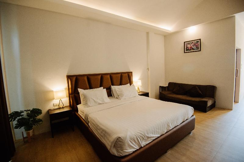Phorpun Resort Lampang By Zuzu image