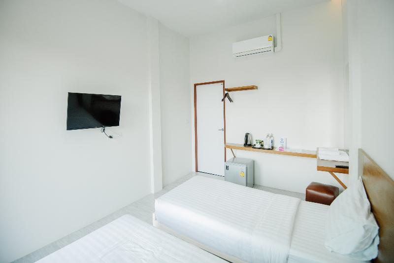 Phorpun Resort Lampang By Zuzu image