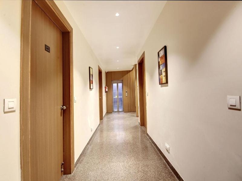Saltstayz Select - Unitech Cyber Park image