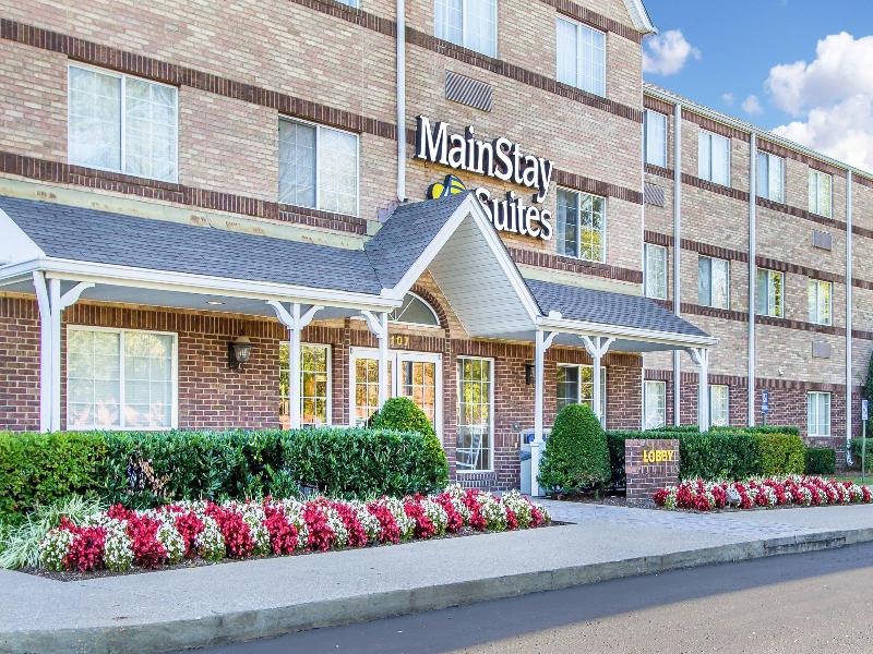 MainStay Suites Brentwood image