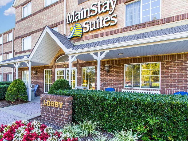 MainStay Suites Brentwood image