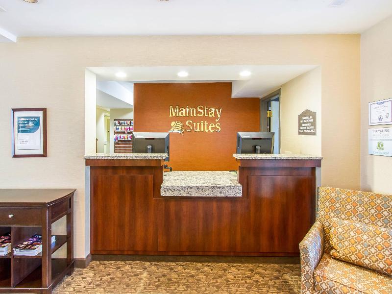 MainStay Suites Brentwood image