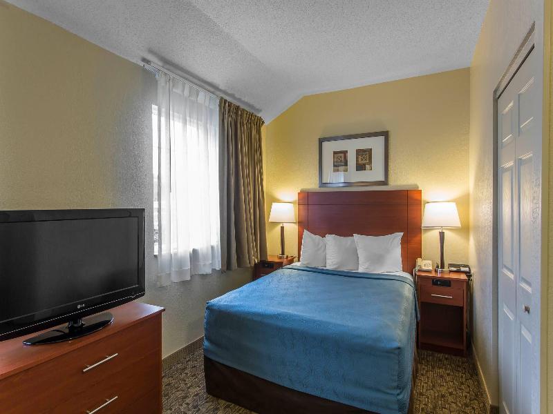 MainStay Suites Brentwood image