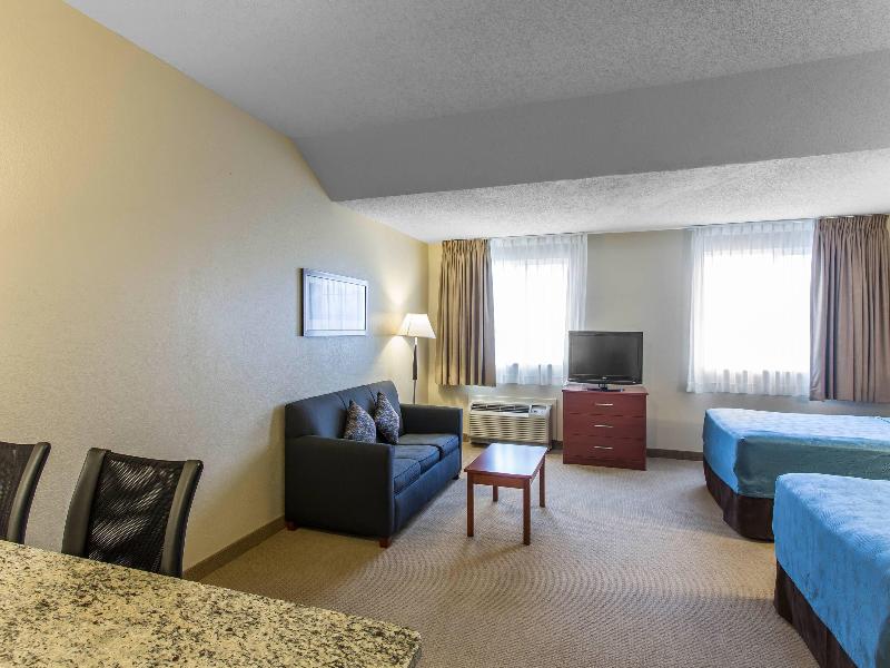 MainStay Suites Brentwood image