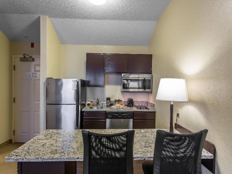 MainStay Suites Brentwood image