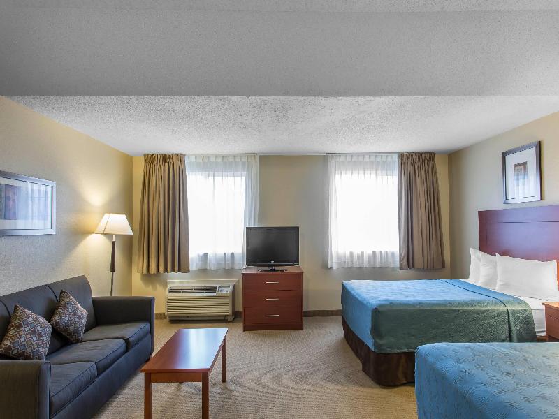 MainStay Suites Brentwood image