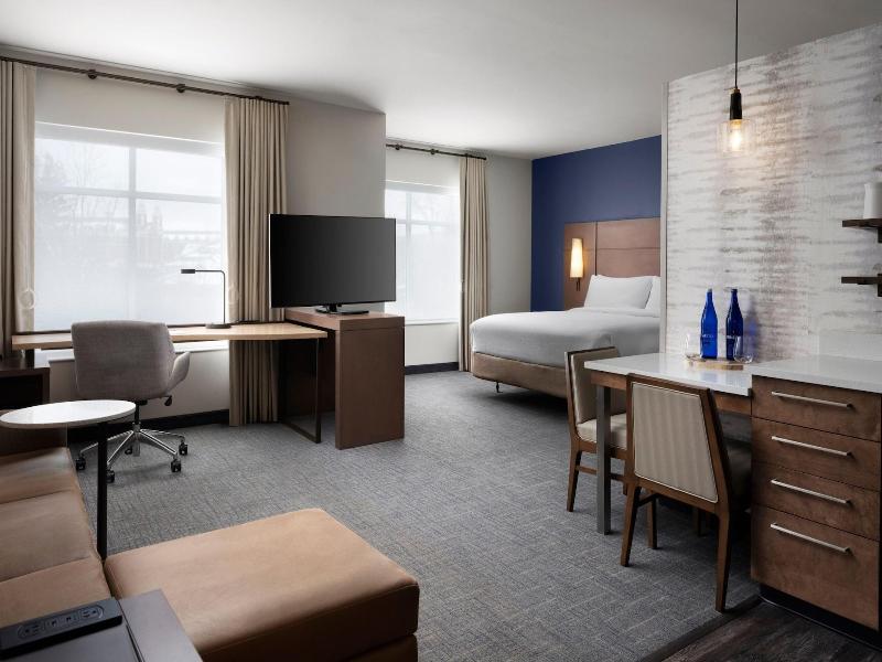 Inn At Bellefield Hyde Park image