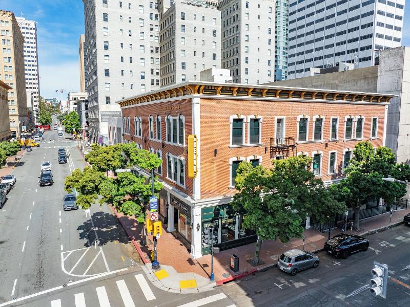 The Beau Hotel Downtown San Diego Gaslamp Quarter image