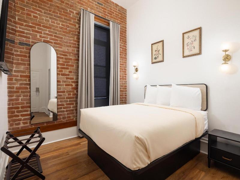 The Beau Hotel Downtown San Diego Gaslamp Quarter