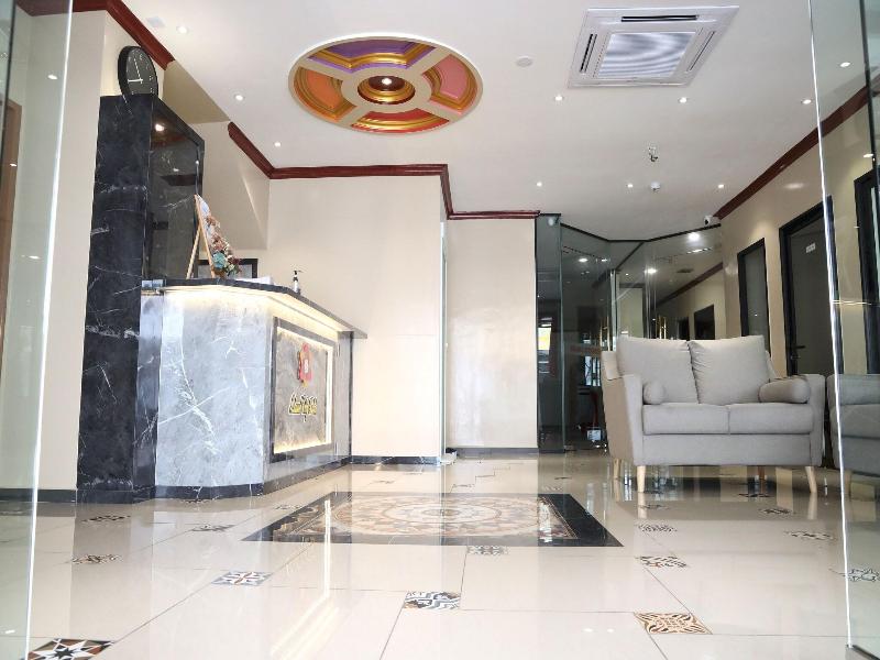 Capital O 90897 Island City Hotel image